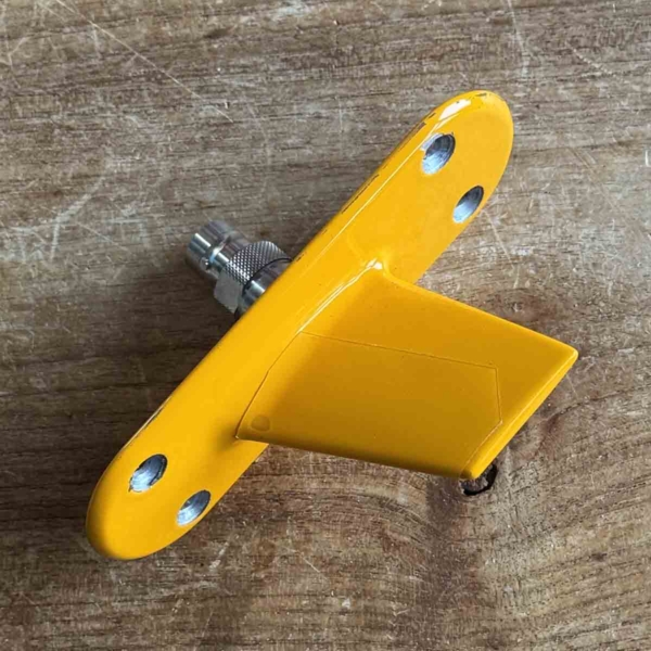 Air France Airbus A319 F-GRXD ATC/DME antenna for sale.