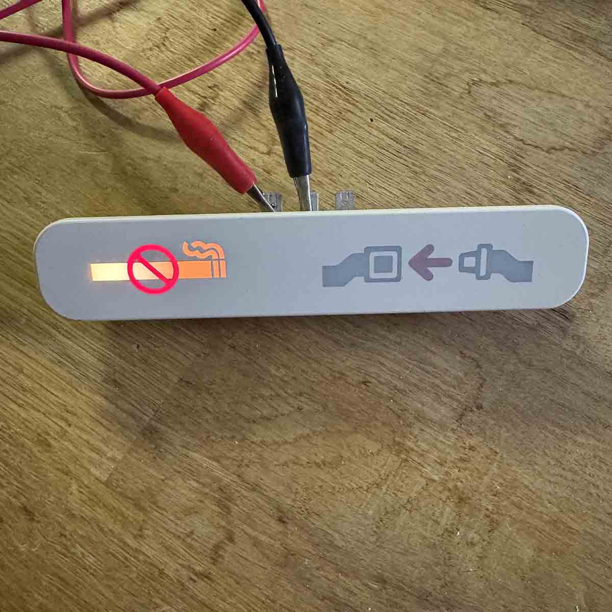 Genuine Airbus A320 No Smoking / Fasten Seatbelt Sign – LED 12V – Aircraft Salvage