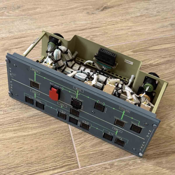 Airbus A320 hydraulics and fuel control panel 40VU for sale