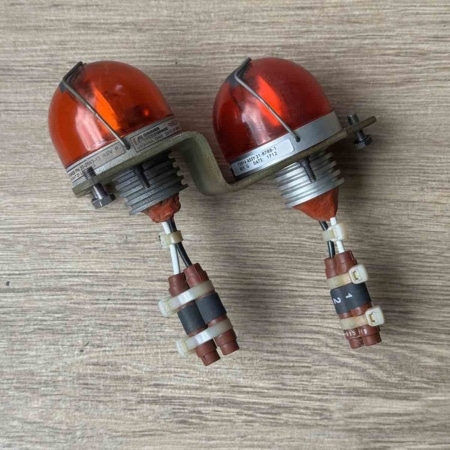 Embraer 170/190 wing position navigation light LH for sale.